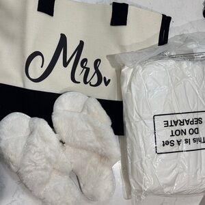 Mrs. Tote Bag with White Slippers and Bathrobe